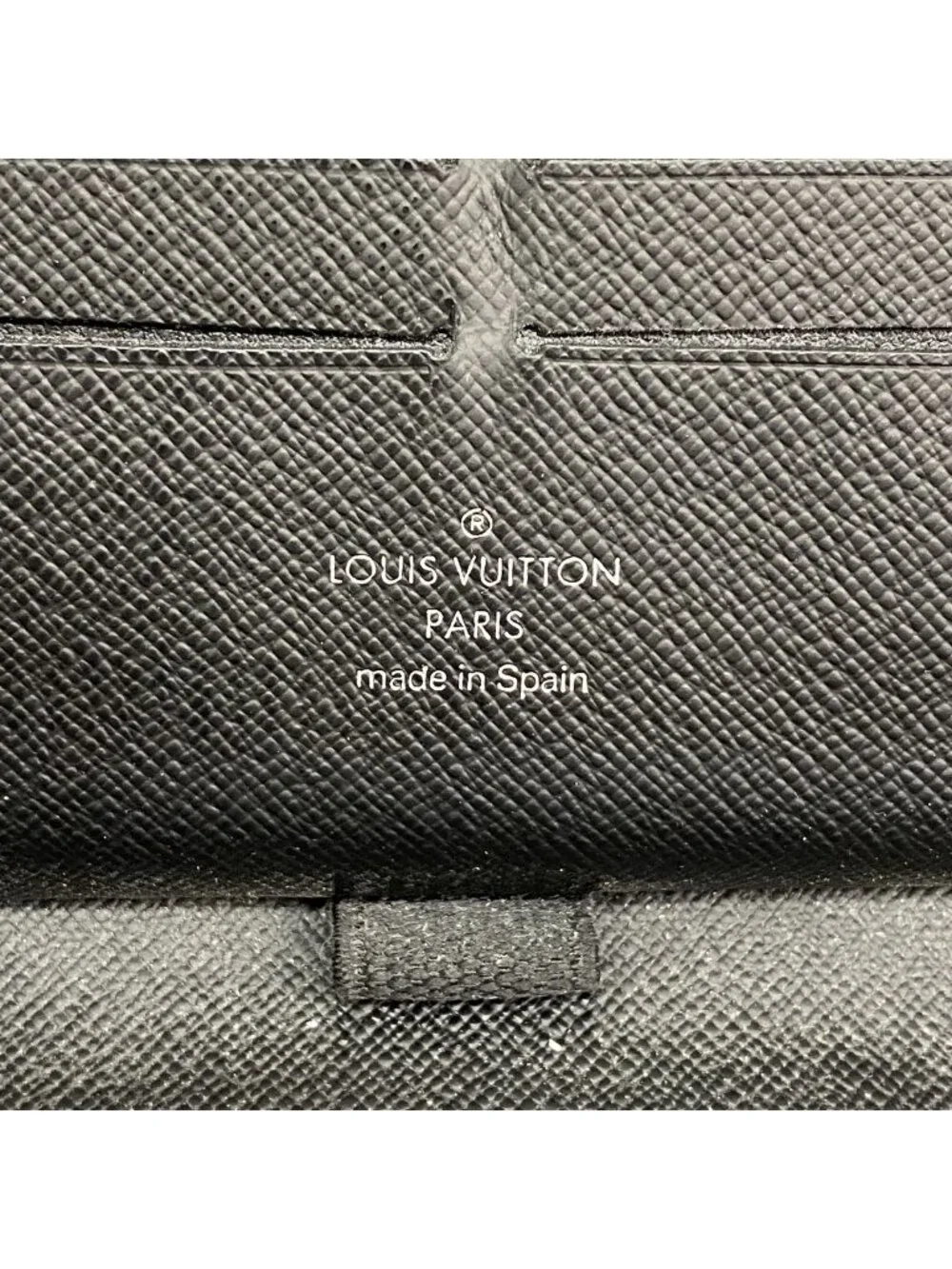 Louis Vuitton Wallet Epi Zippy Organizer Noir